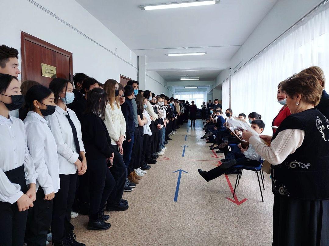 Қазақстан Республикасы Тәуелсіздігінің 30 жылдығына орай ұйымдастырылған 9 сыныптар арасында «30 жылдыққа 30 есеп» тақырыбында өткен мектепішілік олимпиададаның жеңімпаздарын марапаттау жиыны өтті.