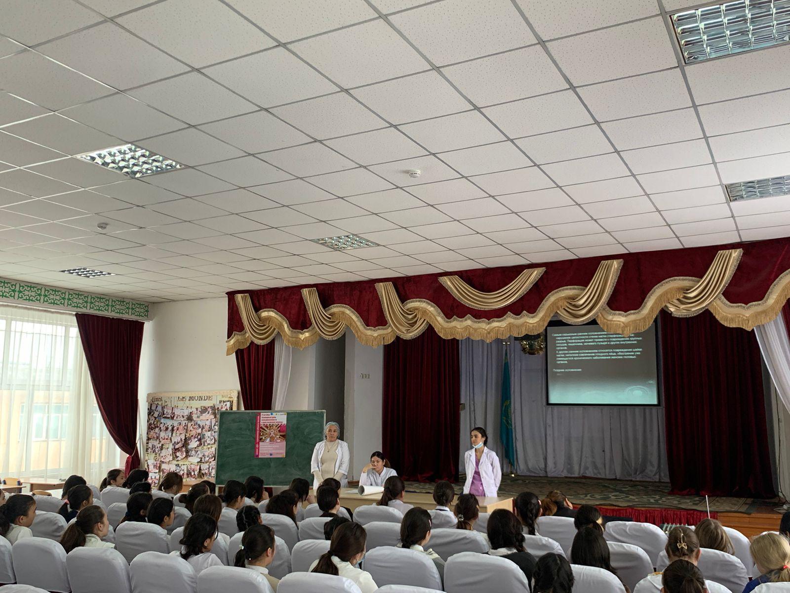 "Жыныстық тиіспеушілік" тақырыбында жасөспірім қыздар арасында түсіндірме жұмысы жүргізілді